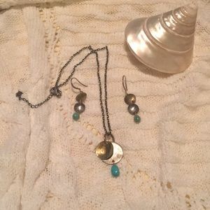 Silpada silver earrings and necklace set